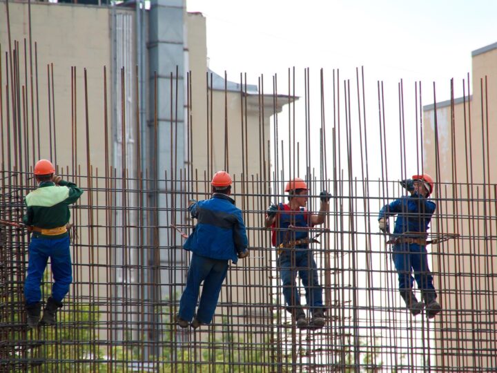 Hoe vind je de beste heren werkbroek en veiligheidsschoenen voor jouw werk